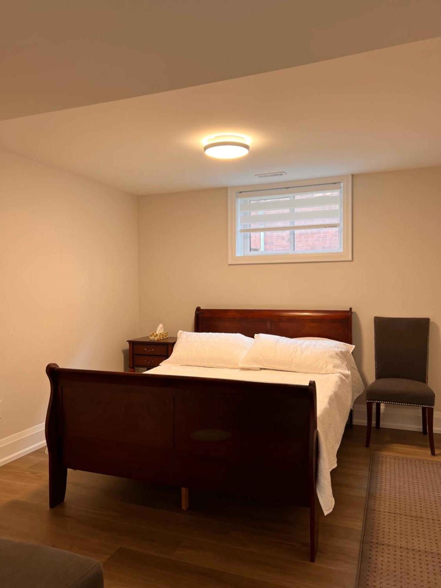 2 Bedroom 1 Parking Basement Unit Richmond Hill Εξωτερικό φωτογραφία